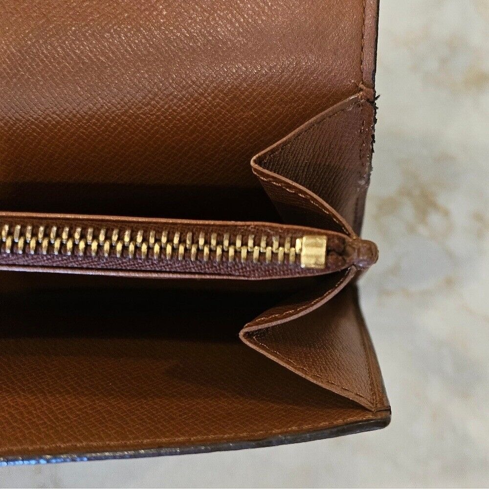 Louis Vuitton Monogram Sarah Wallet‎ - Brown w/COA! - Picture 7 of 15
